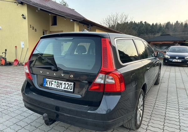 Volvo V70 cena 29999 przebieg: 195000, rok produkcji 2011 z Środa Wielkopolska małe 667